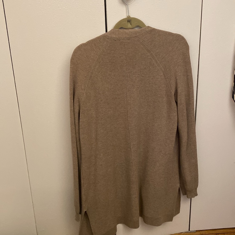 Tan jacket - Picture 2 of 2